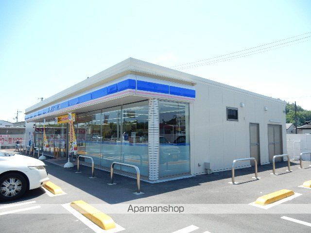 コンビニ　ローソン 万成西町店（コンビニ）まで631m