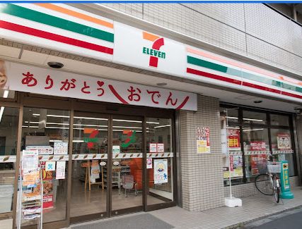 コンビニ　セブンイレブン北区神谷1丁目店（コンビニ）まで203m
