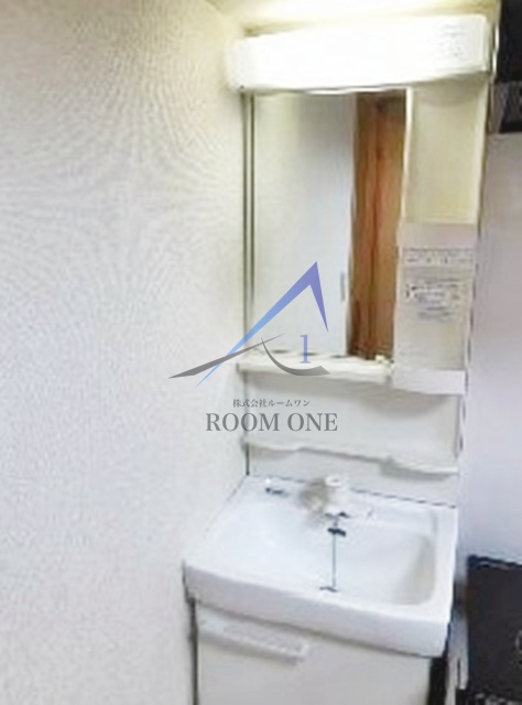 洗面設備　洗面台です。