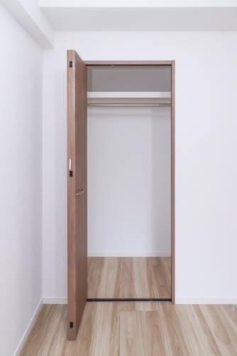 収納　建築中、１階の写真です。