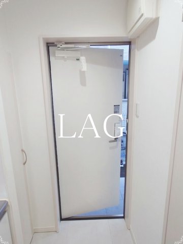 玄関　玄関です。