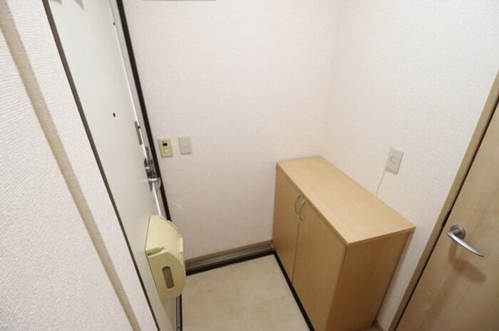 玄関　シューズボックス