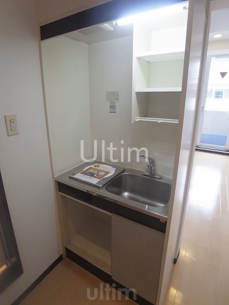 キッチン　※同タイプの他のお部屋です