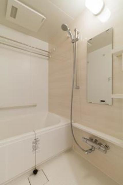 バス・シャワールーム　※写真は同タイプ住戸です。