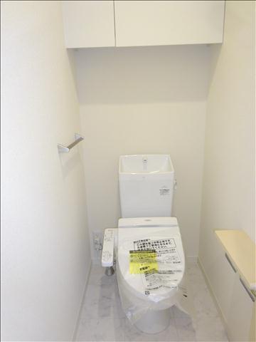 トイレ　シャワー付トイレ完備です！