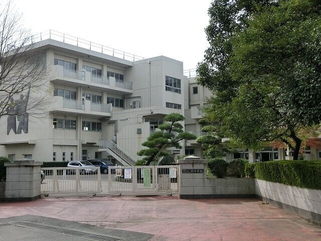 中学校　所沢市立北野中学校（中学校）まで1511m