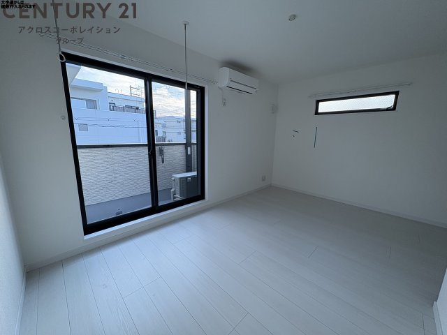 居室・リビング　角部屋住戸で過ごしやすくてオススメです！