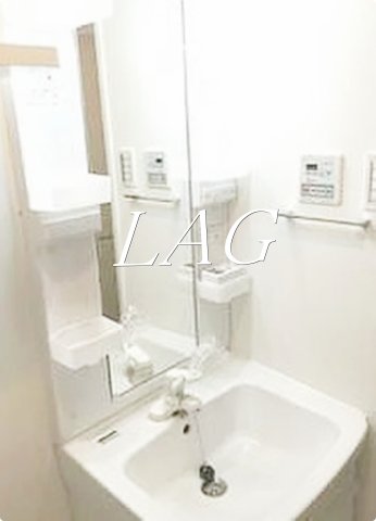 洗面設備　洗面台です。
