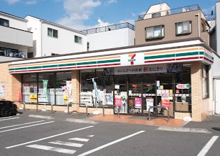 コンビニ　セブンイレブン 中板橋南店（コンビニ）まで652m