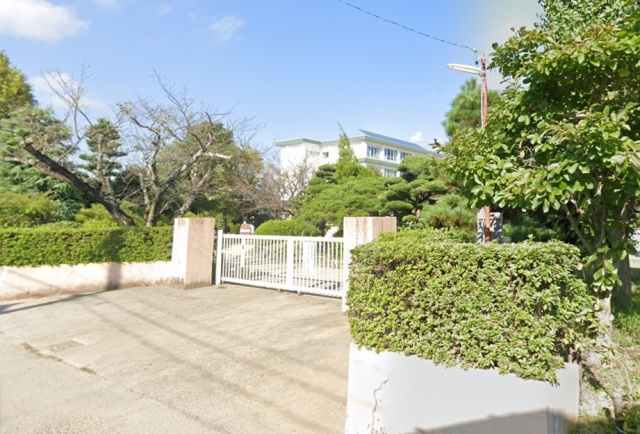 中学校　浜松市立与進中学校（中学校）まで1600m