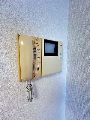 セキュリティ　※同物件、別部屋の写真です。