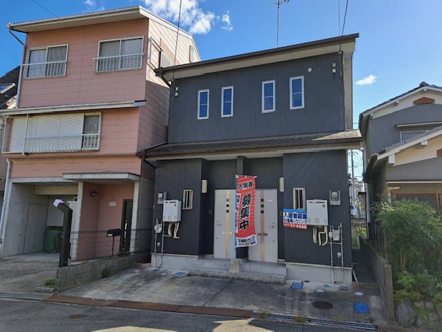 八木テラスハウス
