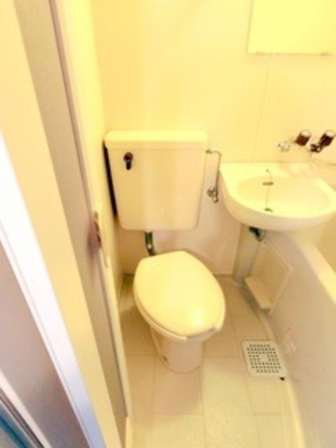 トイレ　別部屋同仕様