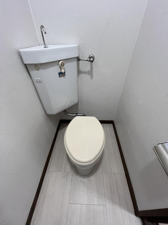 トイレ　同タイプのお部屋です