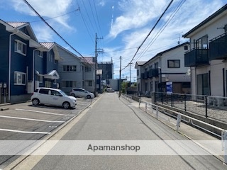 その他　前面道路（その他）まで0m