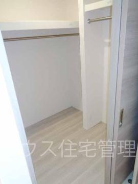 収納　クローゼット