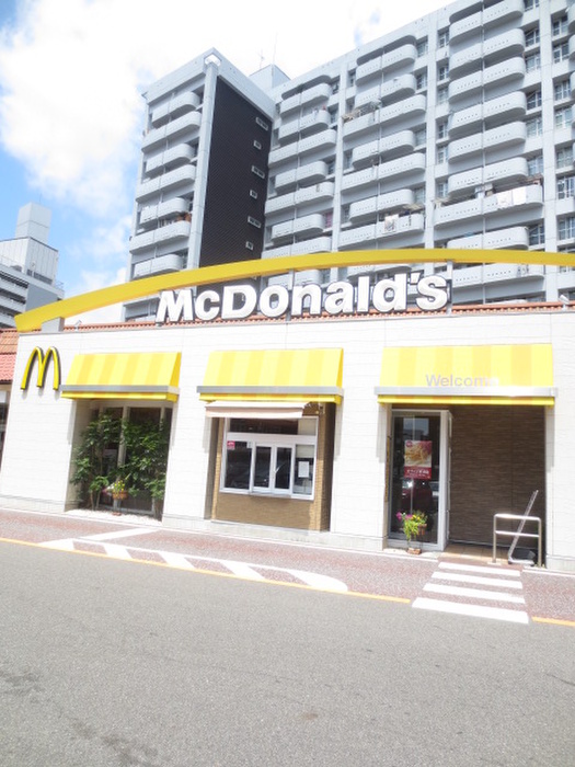 飲食店　マクドナルド白島店（飲食店）まで650m