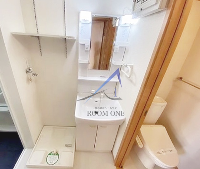 洗面設備　洗面台です。