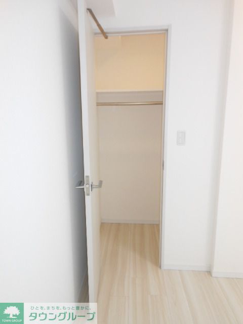 収納　ウォークインクローゼット