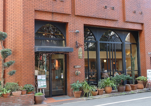 飲食店　イルフィオレ(ILFIORE)（飲食店）まで246m