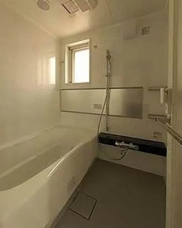 バス・シャワールーム　別部屋参考写真