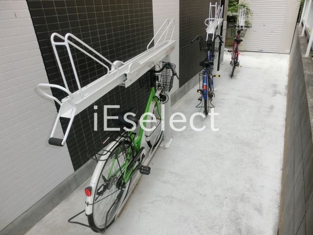 駐車場　駐輪スペース
