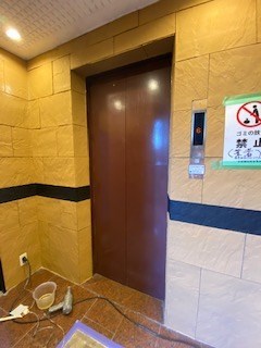 ロビー