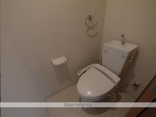 仙台市地下鉄東西線 大町西公園駅 徒歩6分 14階建 築21年のトイレ写真