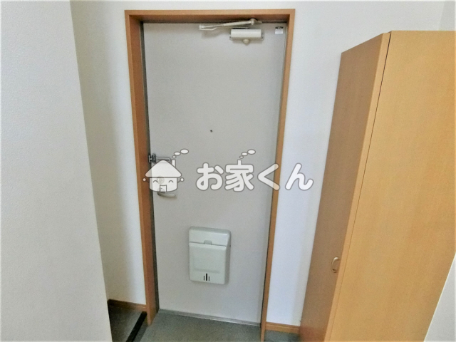 玄関　シューズボックス付き玄関