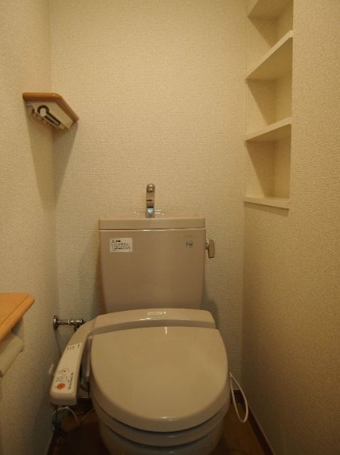 トイレ　別号室参考写真