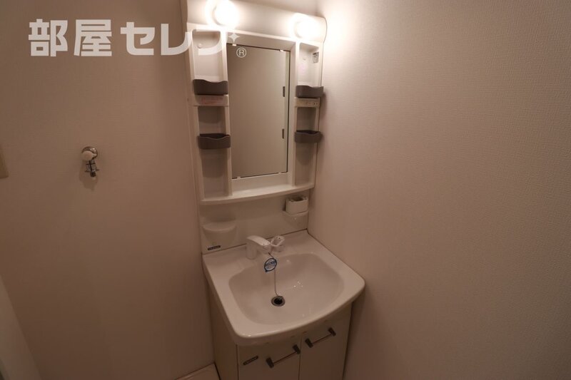 リシュドール伝馬の内装写真
