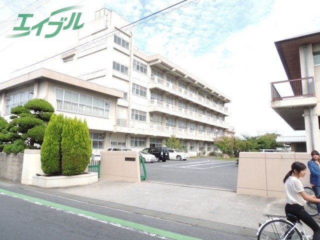 中学校　福浜中学校（中学校）まで335m