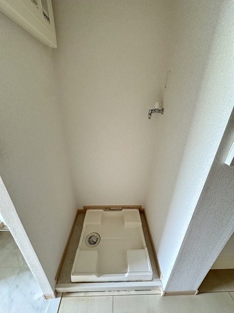 洗面設備　別部屋参考写真です
