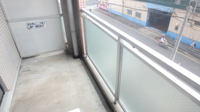 バルコニー