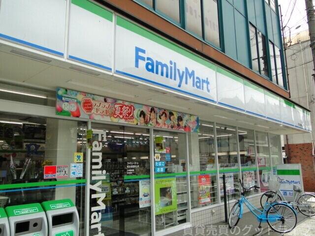 コンビニ　ファミリーマート塚本祇園東山店（コンビニ）まで400m