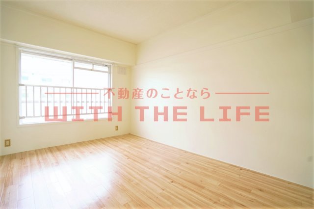 居室・リビング　スタンダードな洋室です
