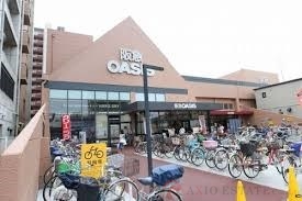 スーパー　阪急オアシス吹田穂波店（スーパー）まで779m