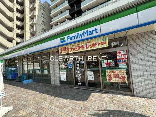 コンビニ　ファミリーマート 東品川四丁目店（コンビニ）まで332m