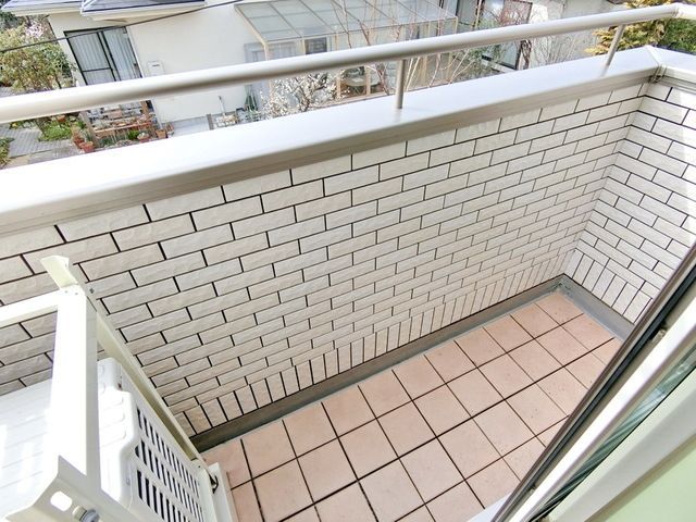 バルコニー　バルコニー