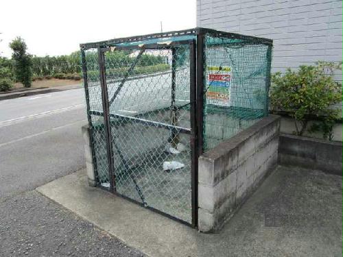 その他設備　ゴミ捨て場