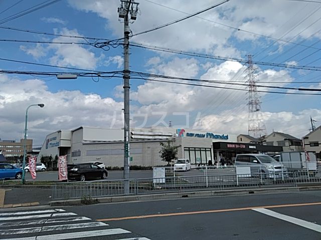 スーパー　万代 高槻春日店（スーパー）まで2143m