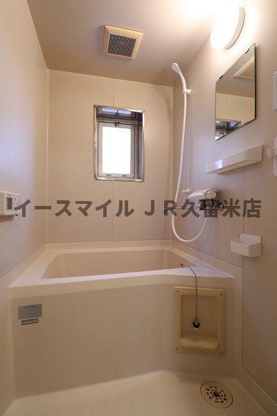 ＪＲ久大本線 久留米大学前駅 徒歩10分 2階建 築37年の風呂写真
