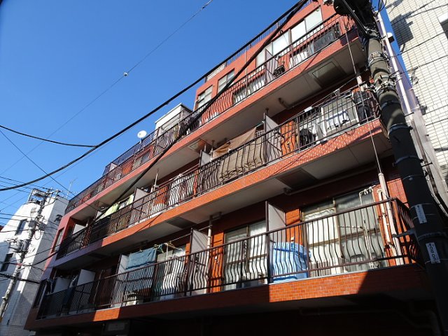 建物外観　外はこのようになっています