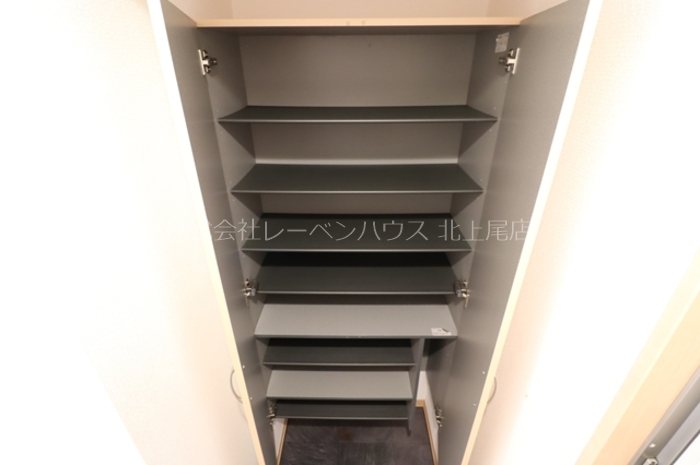 玄関　お問い合わせは048-772-8202