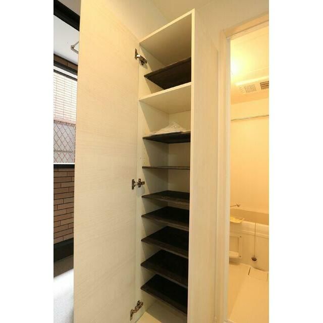 玄関　インスパーク本駒込　文京区本駒込2