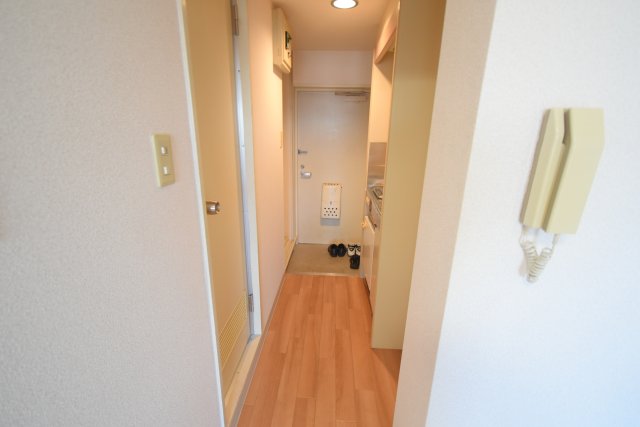 東急東横線 白楽駅 徒歩15分 5階建 築39年の内装写真