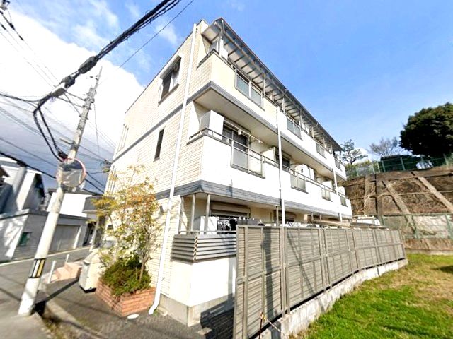近鉄大阪線 河内国分駅 徒歩4分 築20年