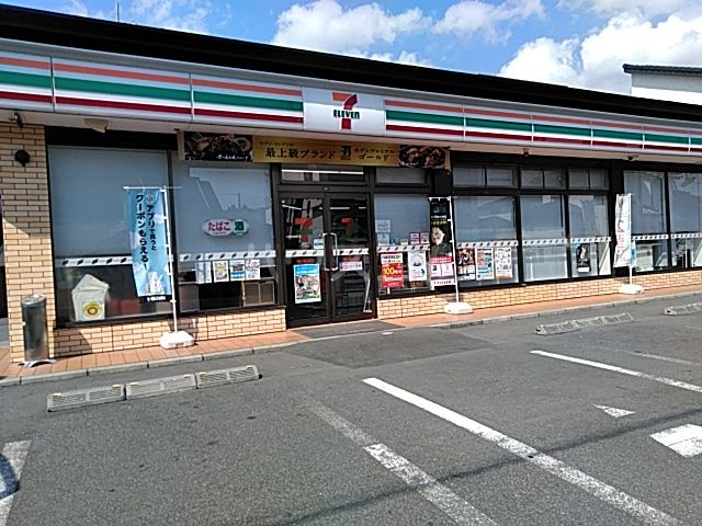コンビニ　セブンイレブン 富士市比奈店（コンビニ）まで868m