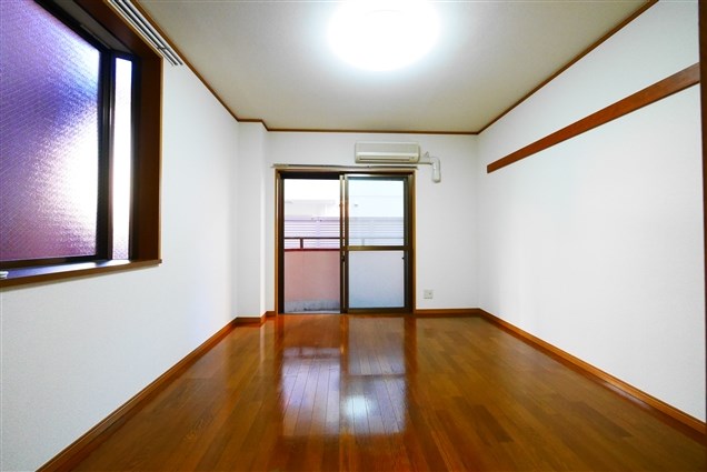 コーポカサイ弐番館の内装写真