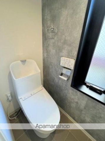 都営新宿線 森下駅 徒歩7分 5階建 築3年のトイレ写真